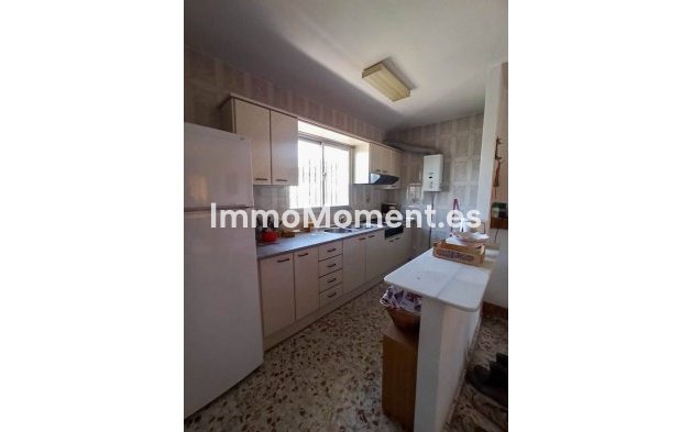 Resale - Country house - Estepona - Estepona Centro