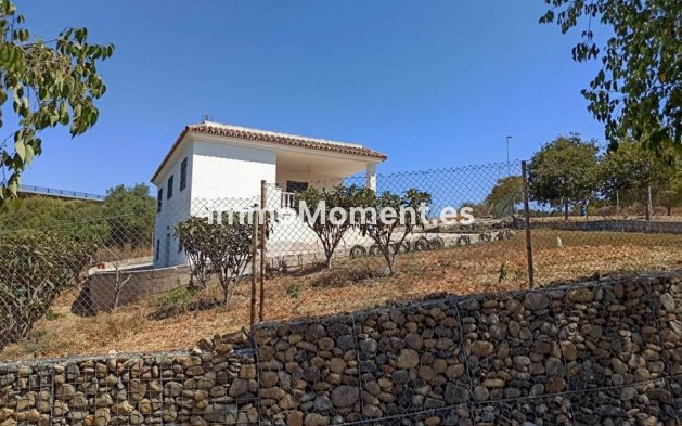Resale - Country house - Estepona - Estepona Centro