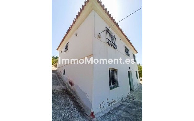 Resale - Country house - Estepona - Estepona Centro