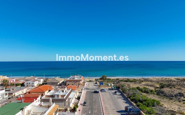 Reventa - Villa - Torrevieja - Playa De La Mata