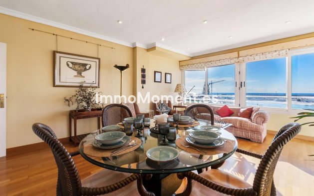 Resale - Apartment - Torrevieja - Torrevieja Centro