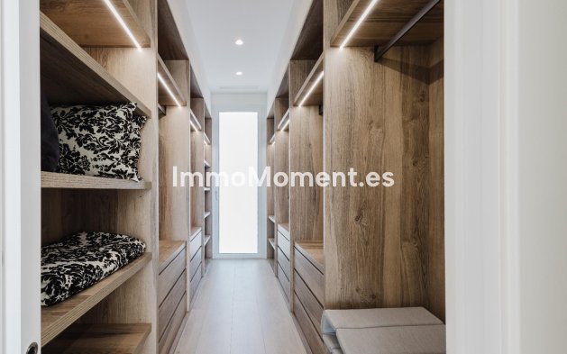 Reventa - Villa - Orihuela - Las Colinas Golf