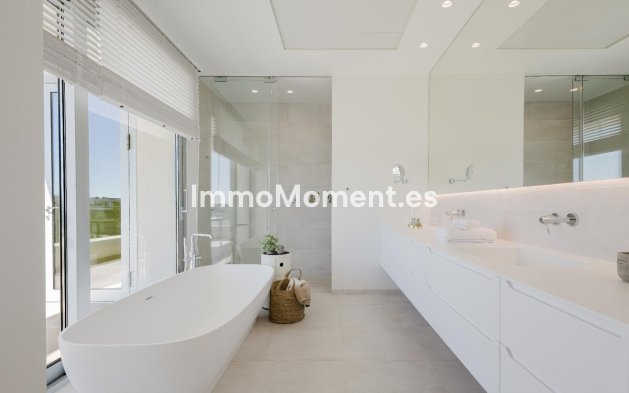 Reventa - Villa - Orihuela - Las Colinas Golf