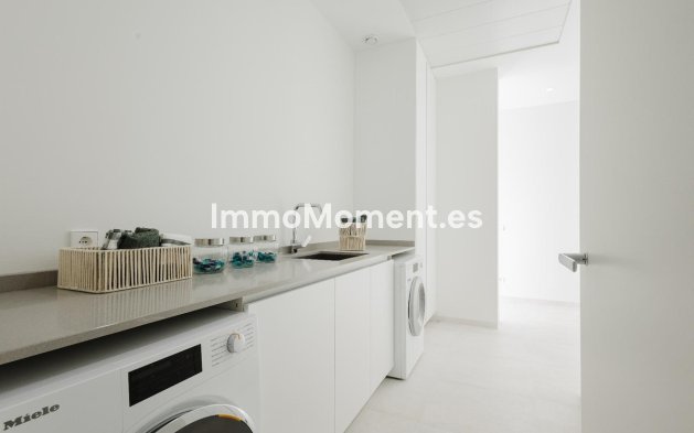 Reventa - Villa - Orihuela - Las Colinas Golf