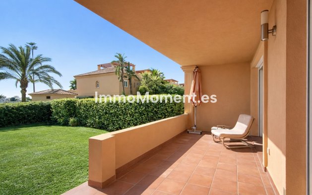 Bestaande woning - Geschakelde woning - Estepona  - Estepona Centro