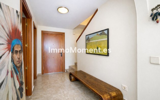 Bestaande woning - Geschakelde woning - Estepona  - Estepona Centro