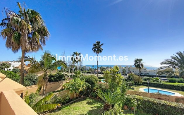 Bestaande woning - Geschakelde woning - Estepona  - Estepona Centro