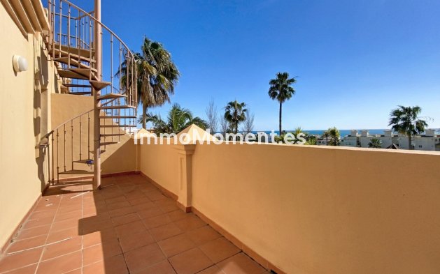 Bestaande woning - Geschakelde woning - Estepona  - Estepona Centro