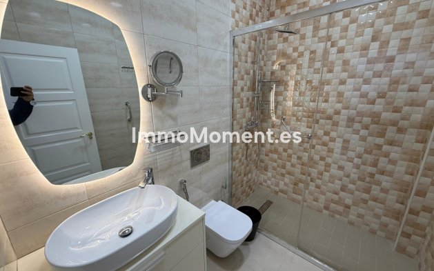 Wiederverkauf - Villa - Pinoso - Pinoso Centro