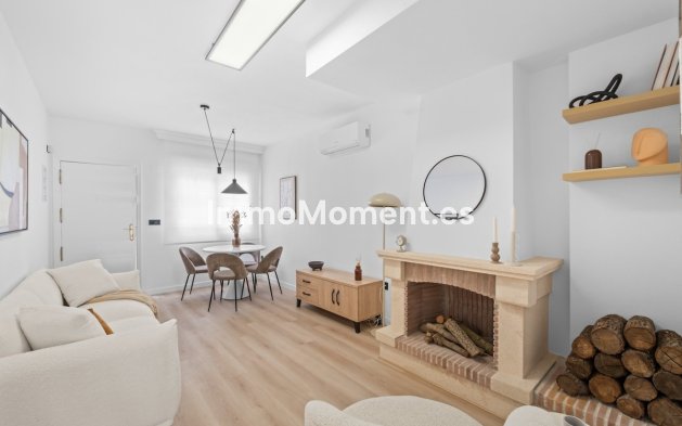 Wiederverkauf - Villa - Orihuela - Villamartin