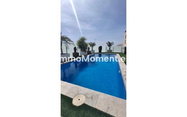 Bestaande woning - Villa - Benidorm - Urb Entre Naranjos