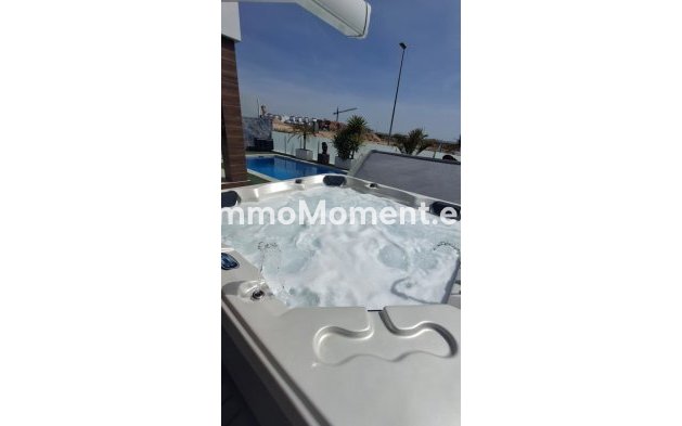 Bestaande woning - Villa - Benidorm - Urb Entre Naranjos