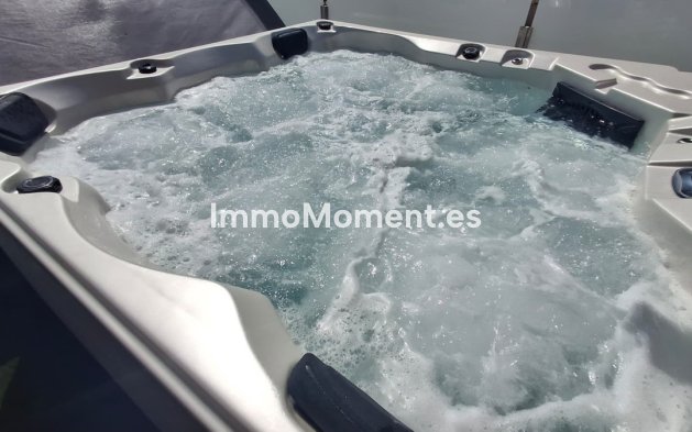 Bestaande woning - Villa - Benidorm - Urb Entre Naranjos