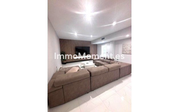 Revente - Villa - Orihuela - Villamartin