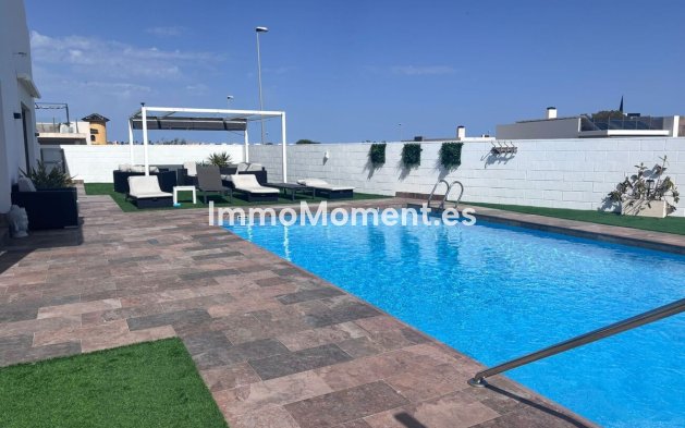 Revente - Villa - Orihuela - Villamartin