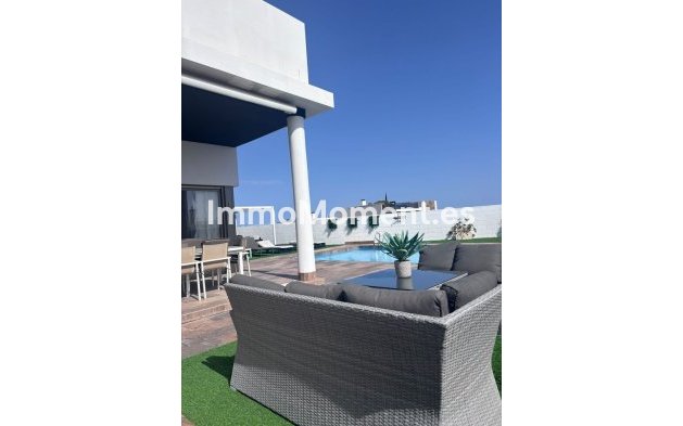 Revente - Villa - Orihuela - Villamartin