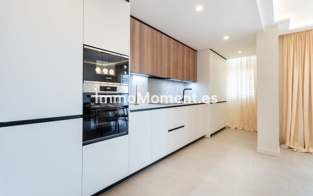 Reventa - Apartamento - Marbella - Las Chapas