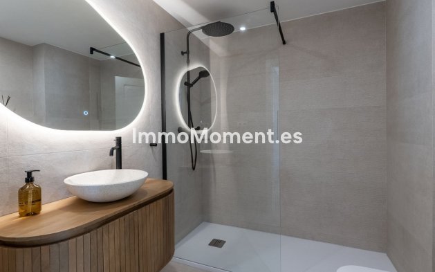 Reventa - Apartamento - Marbella - Las Chapas