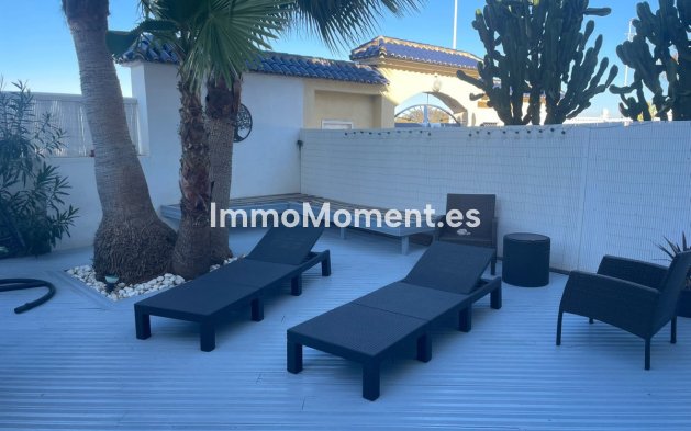 Resale - Villa - Torrevieja - La Mata