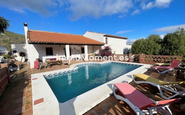 Revente - Maison de campagne - Intérieur                       - Alora