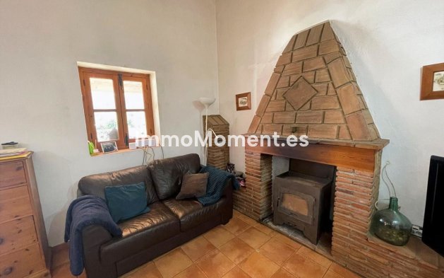 Revente - Maison de campagne - Intérieur                       - Alora