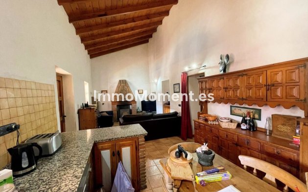 Revente - Maison de campagne - Intérieur                       - Alora