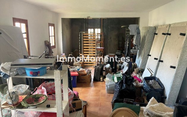 Revente - Maison de campagne - Intérieur                       - Alora