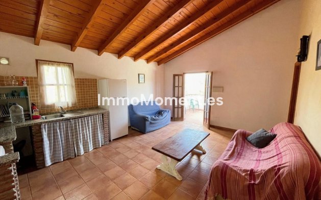 Revente - Maison de campagne - Intérieur                       - Alora