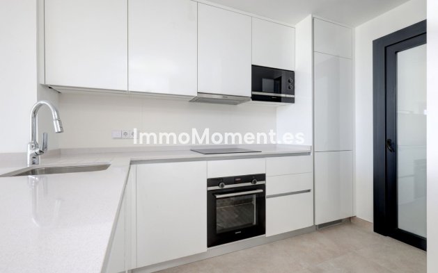 Resale - Apartment - Fuengirola - Higueron