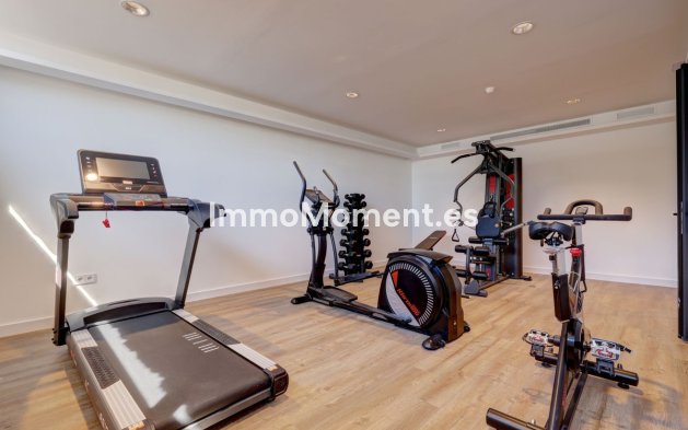 Resale - Apartment - Fuengirola - Higueron