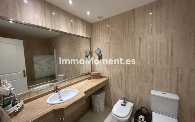 Resale - Apartment - Marbella - Elviria