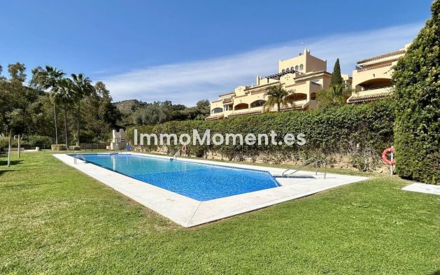 Resale - Apartment - Marbella - Elviria