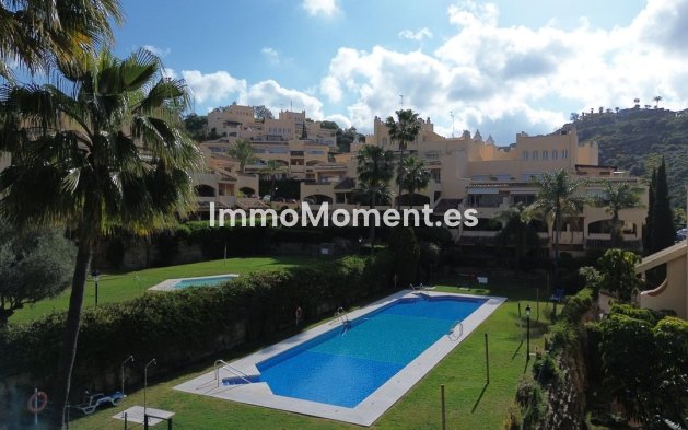 Resale - Apartment - Marbella - Elviria