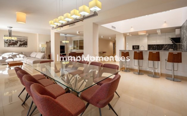 Resale - Apartment - Marbella - Marbella Centro