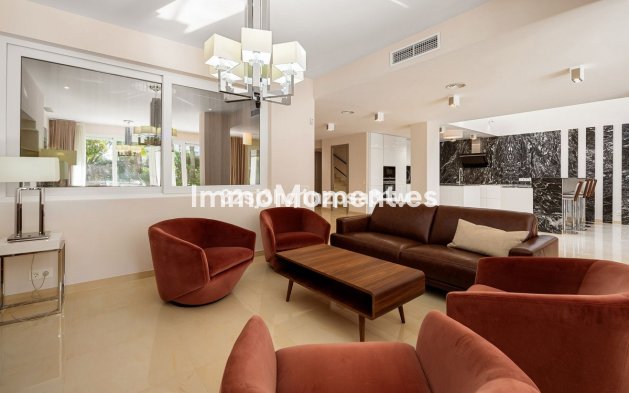 Resale - Apartment - Marbella - Marbella Centro