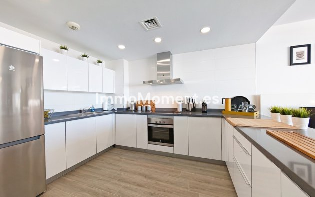 Resale - Apartment - Marbella - Cabopino