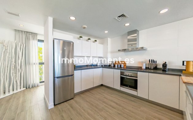 Resale - Apartment - Marbella - Cabopino