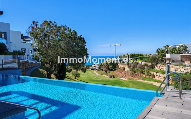 Resale - Apartment - Marbella - Cabopino
