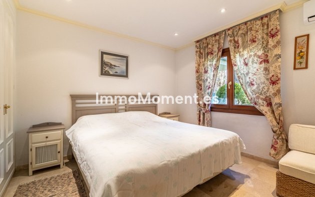 Resale - Detached villa - Estepona - New Golden Mile