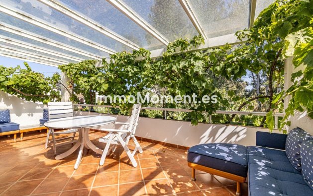 Resale - Detached villa - Estepona - New Golden Mile