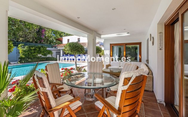 Resale - Detached villa - Estepona - New Golden Mile