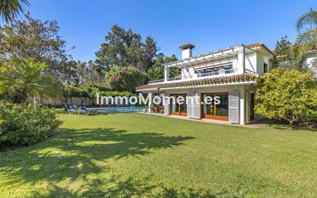 Resale - Detached villa - Estepona - New Golden Mile