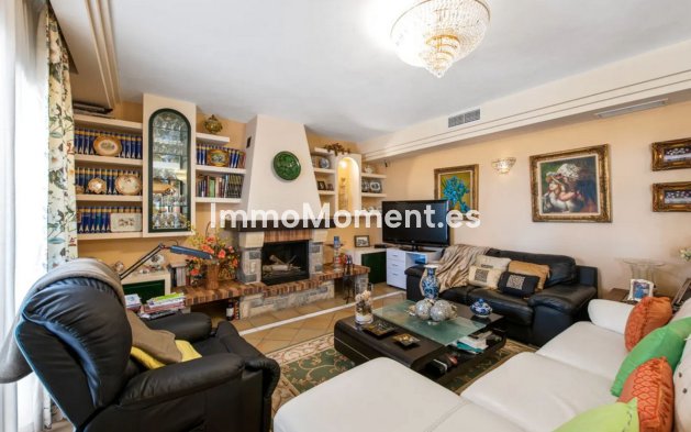 Reventa - Villa - Estepona  - Estepona Centro