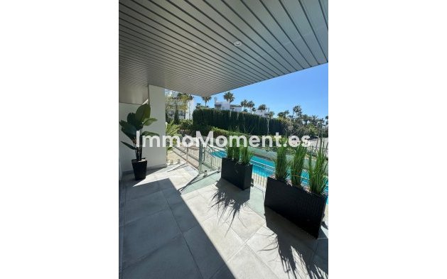 Wiederverkauf - Wohnung - Estepona  - Costalita