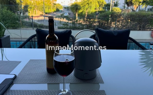 Wiederverkauf - Wohnung - Estepona  - Costalita