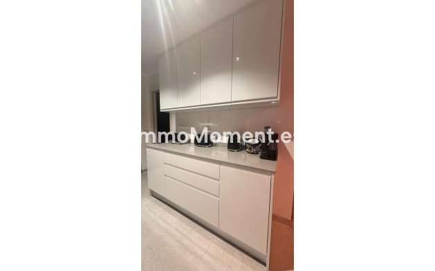 Wiederverkauf - Wohnung - Estepona  - Costalita