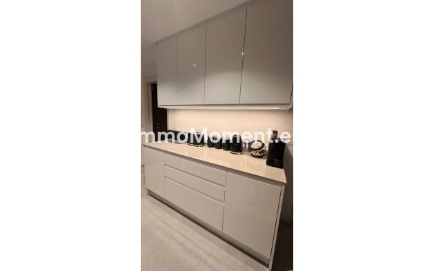 Wiederverkauf - Wohnung - Estepona  - Costalita