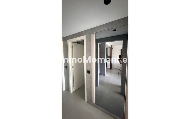 Wiederverkauf - Wohnung - Estepona  - Costalita