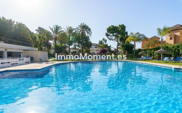 Resale - Apartment - Marbella - Marbesa