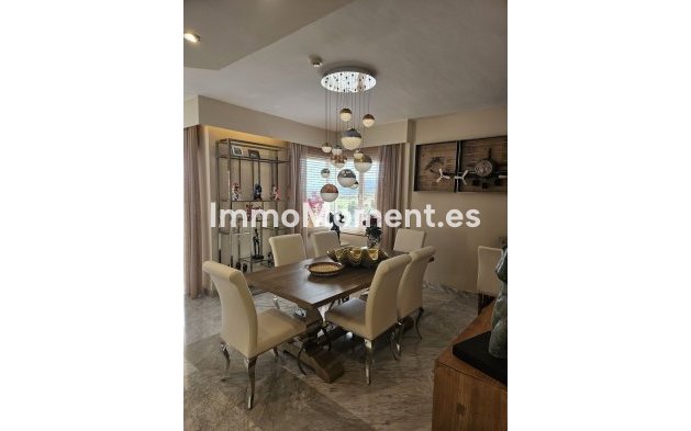 Bestaande woning - Appartement - Binnenland  - Alhaurín de la Torre